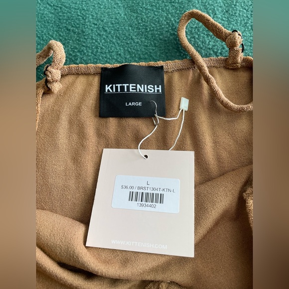 Kittenish Set Angelica Terry Cloth Shorts and Top - Picture 12 of 15